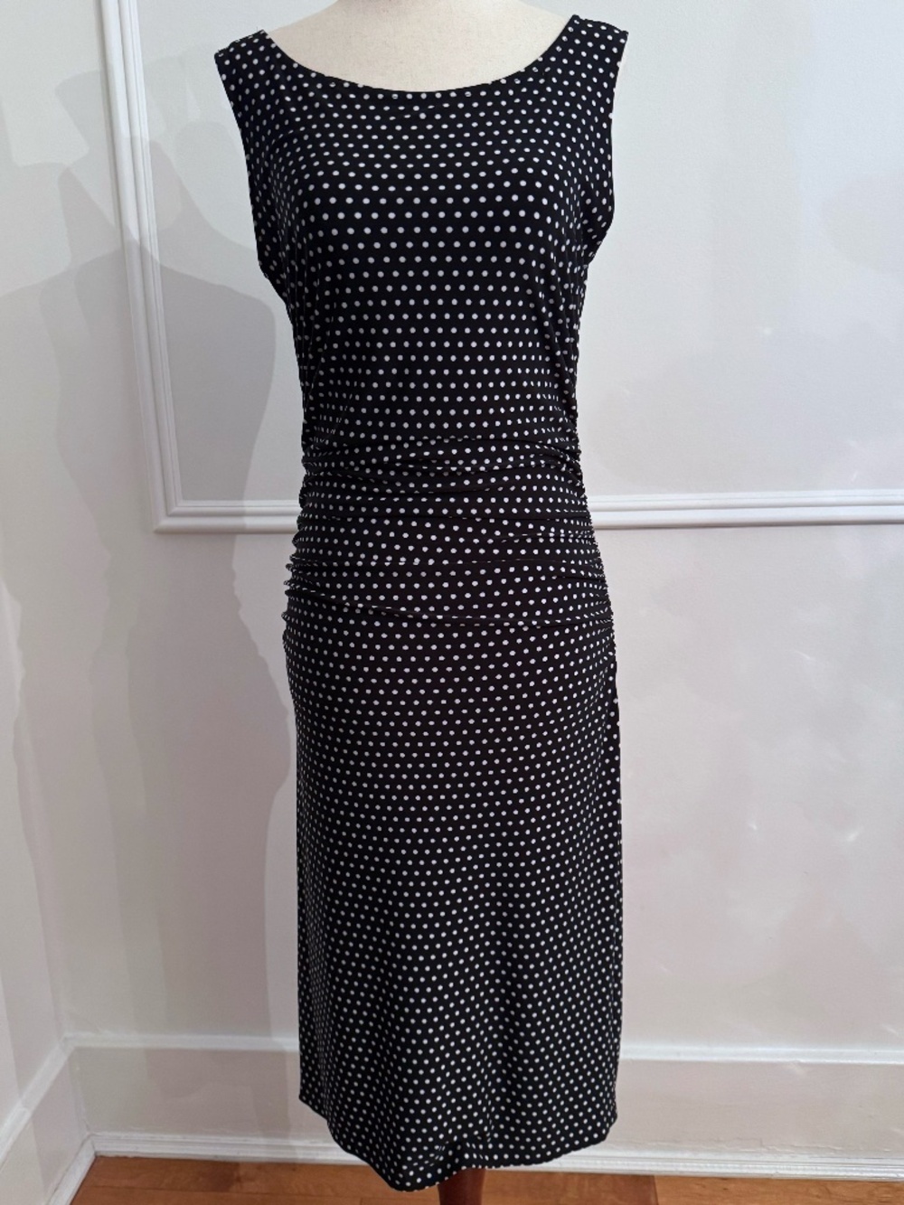 Norma Kamali Polka Dot Ruched Midi Dress Sleeveless Scoop Neck Stretch Black M